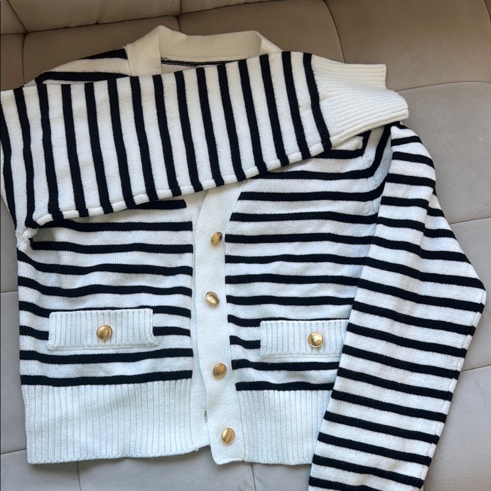Stripe cardigan new